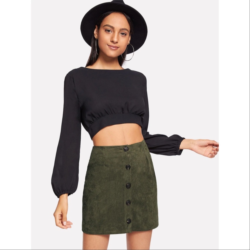 🔥HP! 1 SMALL LEFT! A-Line Button Down Mini Skirt - Picture 2 of 5